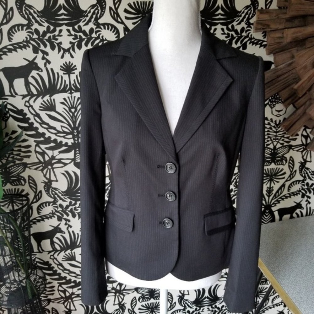 The Limited Black Pin Stripe Blazer Size 4